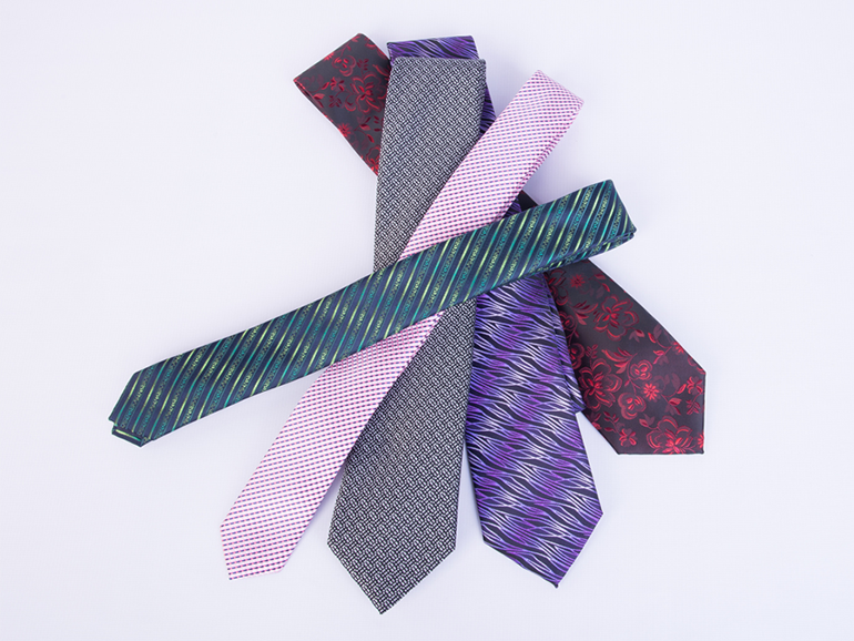 パーソナルカラー診断で見つける！似合うネクタイ