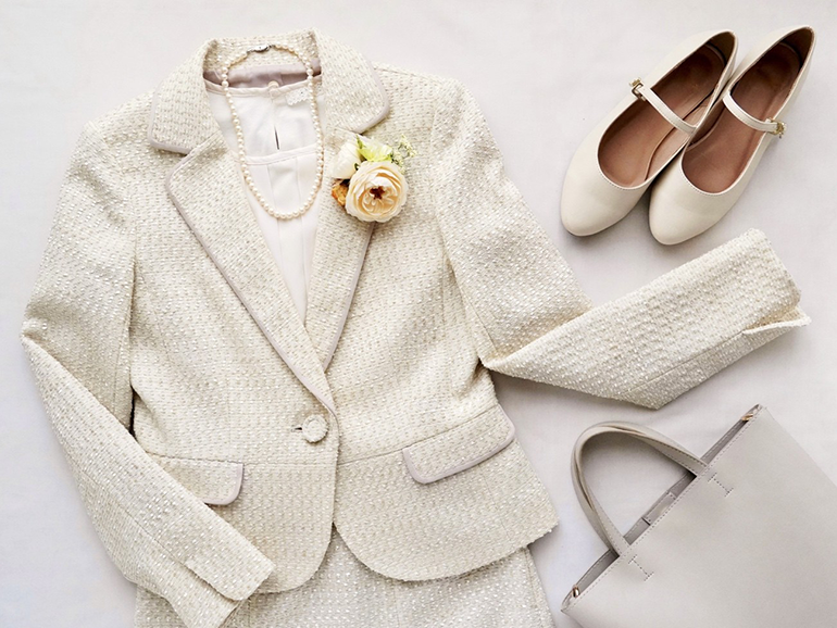 パーソナルカラーで春のジャケット選び